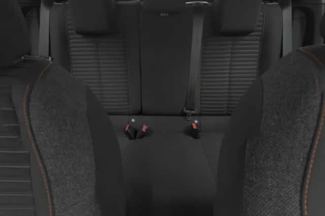 Peugeot e-2008 (2021) thumbnail 5