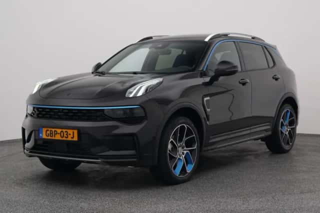 Lynk & Co 01 (2024) thumbnail 1