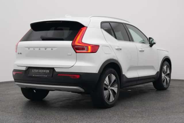 Volvo XC40 (2020) thumbnail 6