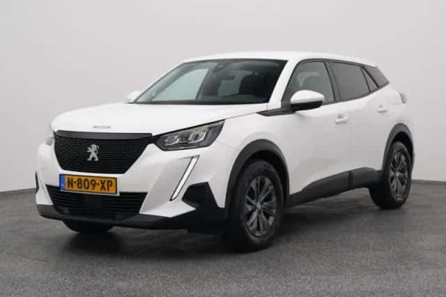 Peugeot 2008 (2022) thumbnail 1