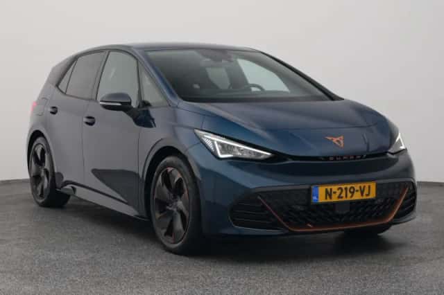 CUPRA Born (2021) thumbnail 2