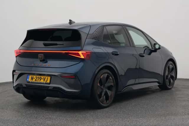 CUPRA Born (2021) thumbnail 6