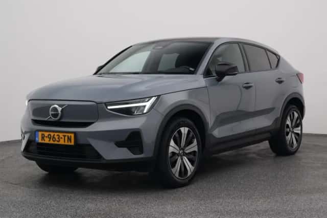 Volvo C40 (2022) thumbnail 1