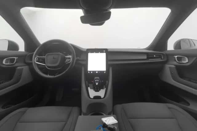 Polestar 2 (2022) thumbnail 3