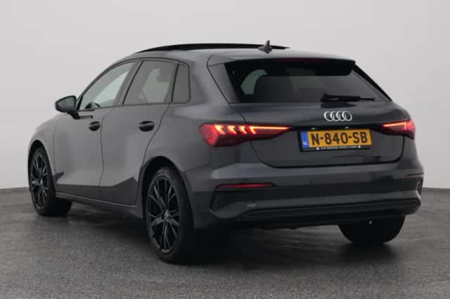 Audi A3 (2022) thumbnail 5