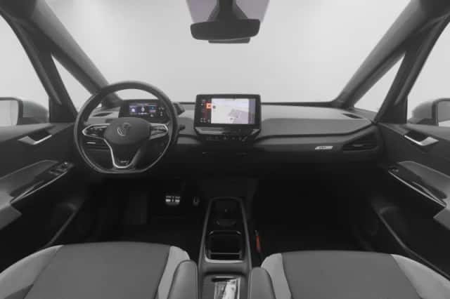 Volkswagen ID.3 (2020) thumbnail 3