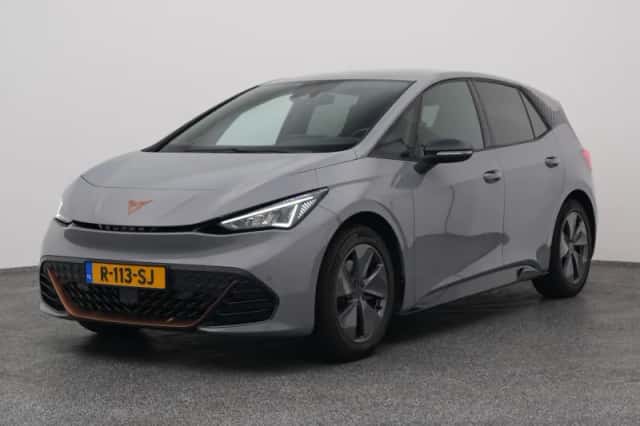 CUPRA Born (2022) thumbnail 1