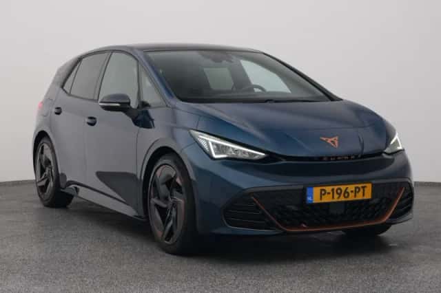 CUPRA Born (2022) thumbnail 2