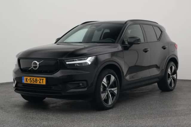 Volvo XC40 (2021) thumbnail 1
