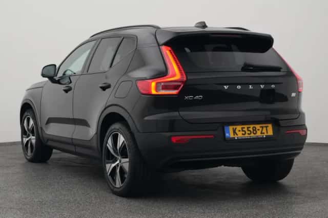 Volvo XC40 (2021) thumbnail 6