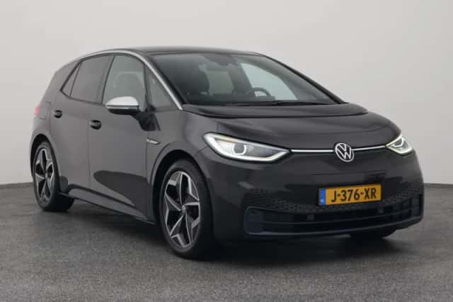 Volkswagen ID.3 (2020) thumbnail 2