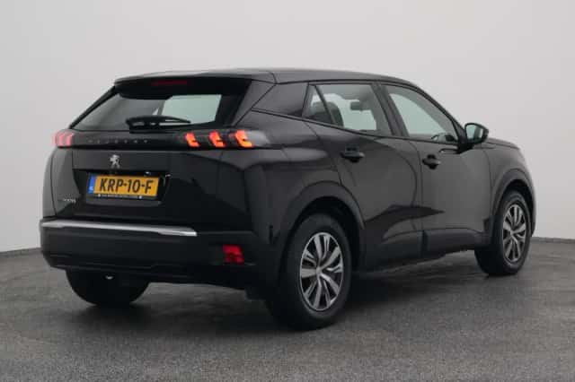 Peugeot e-2008 (2023) thumbnail 6