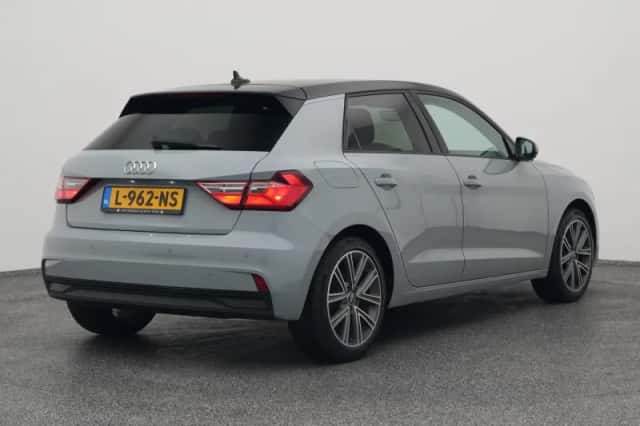 Audi A1 (2021) thumbnail 6