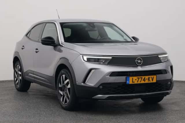 Opel Mokka-e (2021) thumbnail 2