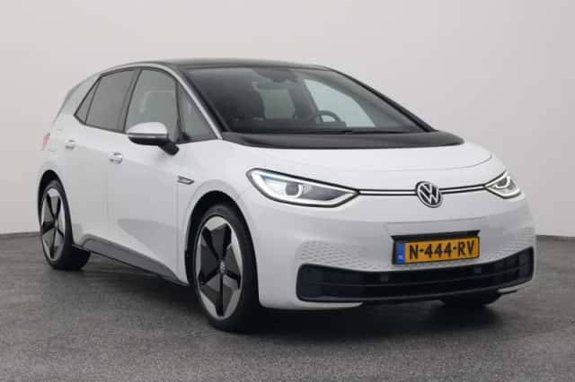 Volkswagen ID.3 (2020) thumbnail 2