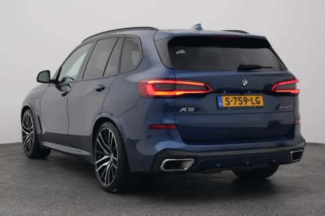 BMW X5 (2020) thumbnail 5