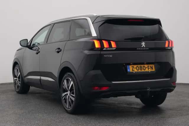 Peugeot 5008 (2020) thumbnail 5