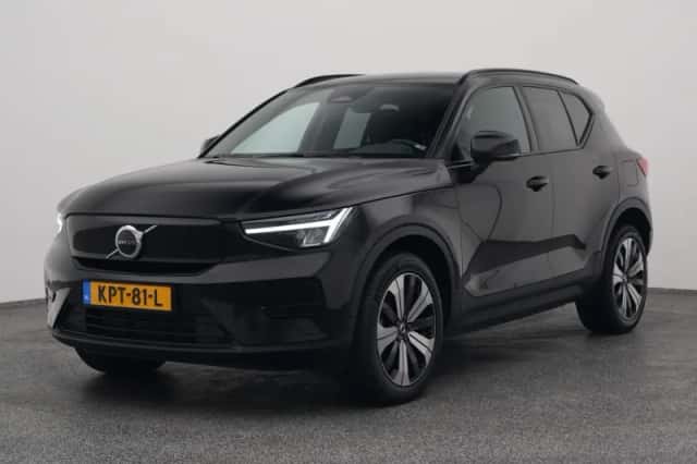 Volvo XC40 (2022) thumbnail 1