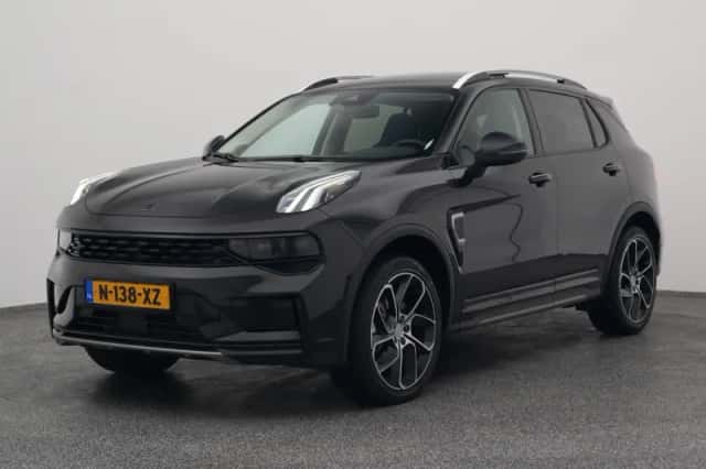 Lynk & Co 01 (2022) thumbnail 1