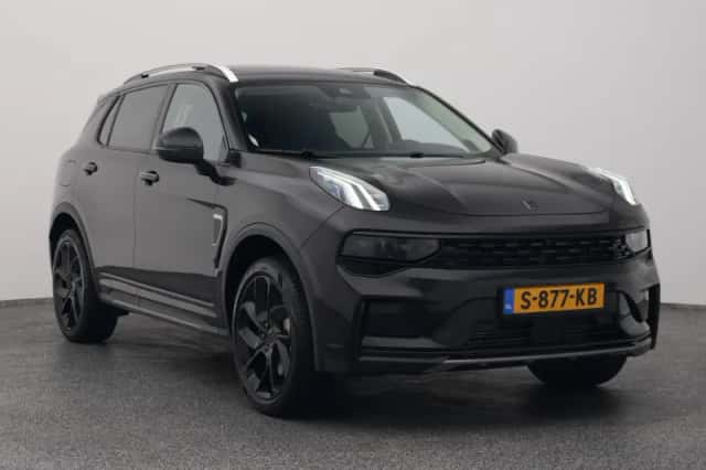 Lynk & Co 01 (2023) thumbnail 2
