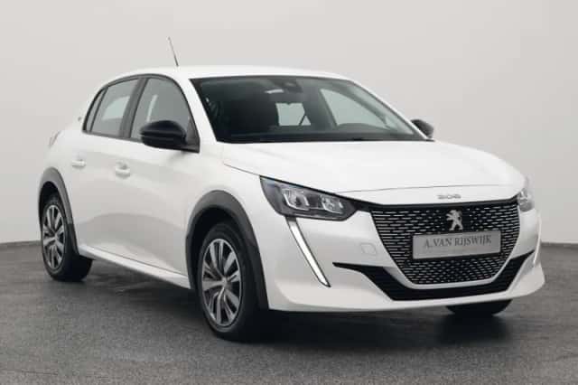 Peugeot e-208 (2024) thumbnail 2