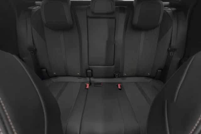 Peugeot 3008 (2022) thumbnail 4