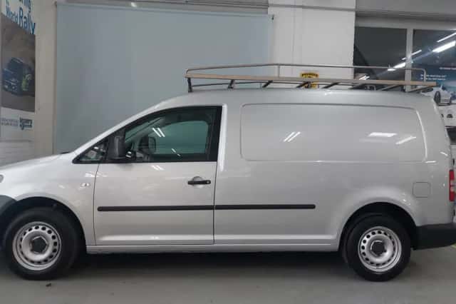 Volkswagen Caddy (2014) thumbnail 4