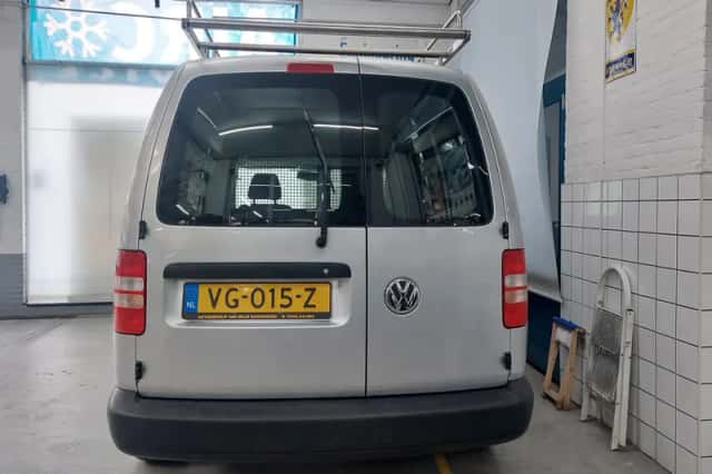 Volkswagen Caddy (2014) thumbnail 6