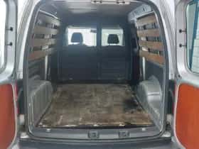 Volkswagen Caddy (2014) thumbnail 7