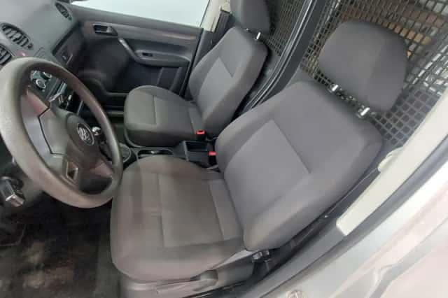 Volkswagen Caddy (2014) thumbnail 9