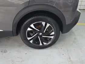 Peugeot 2008 (2020) thumbnail 14