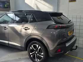 Peugeot 2008 (2020) thumbnail 5