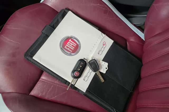 Fiat 500 (2015) thumbnail 10