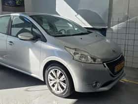 Peugeot 208 (2012)