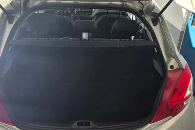 Peugeot 208 (2012) thumbnail 7