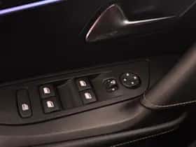 Peugeot 2008 (2021) thumbnail 15