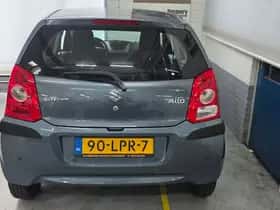 Suzuki Alto (2010) thumbnail 5