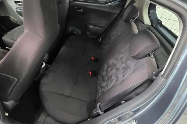 Suzuki Alto (2010) thumbnail 7