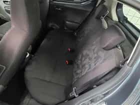 Suzuki Alto (2010) thumbnail 7