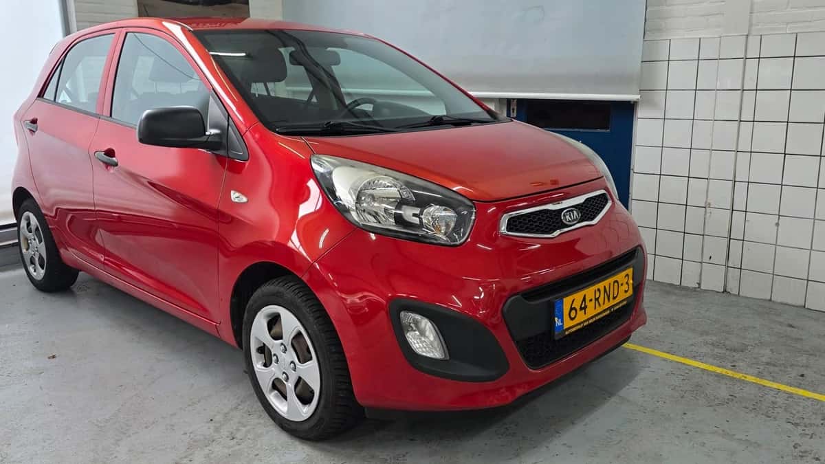 Kia Picanto (2011) — foto 1