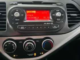 Kia Picanto (2011) thumbnail 12