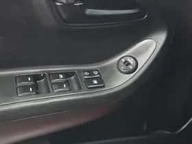 Kia Picanto (2011) thumbnail 13