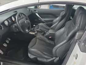 Peugeot 308 (2013) thumbnail 17
