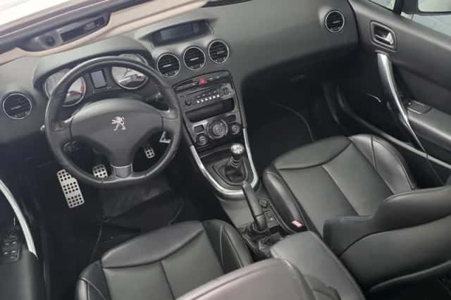 Peugeot 308 (2013) thumbnail 22