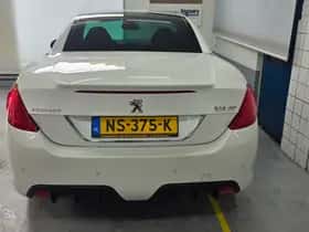 Peugeot 308 (2013) thumbnail 5