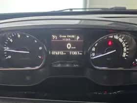 Peugeot 2008 (2014) thumbnail 11