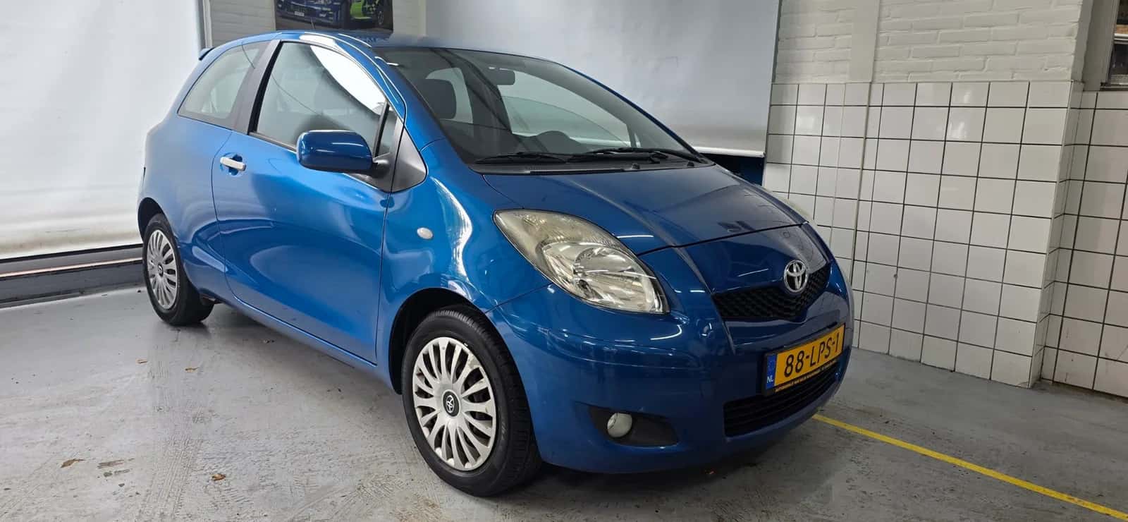 Toyota Yaris (2010) — foto 1