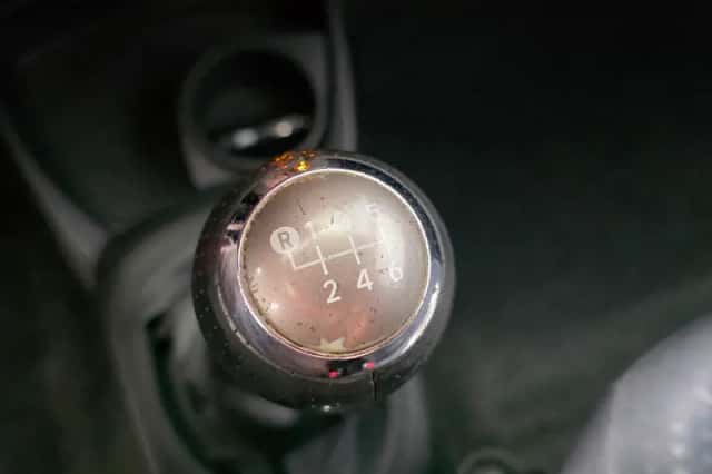 Toyota Yaris (2010) thumbnail 14