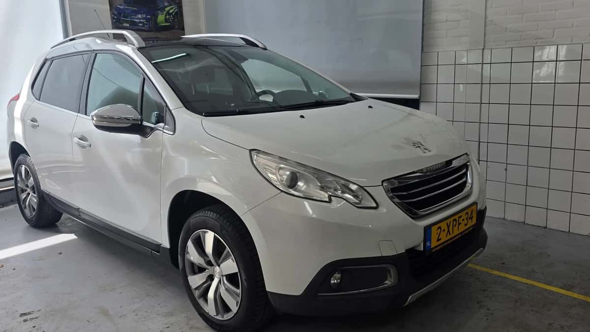 Peugeot 2008 (2014) — foto 1