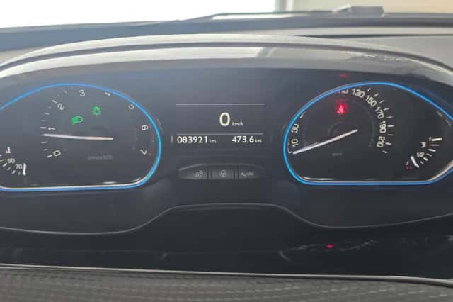Peugeot 2008 (2014) thumbnail 13